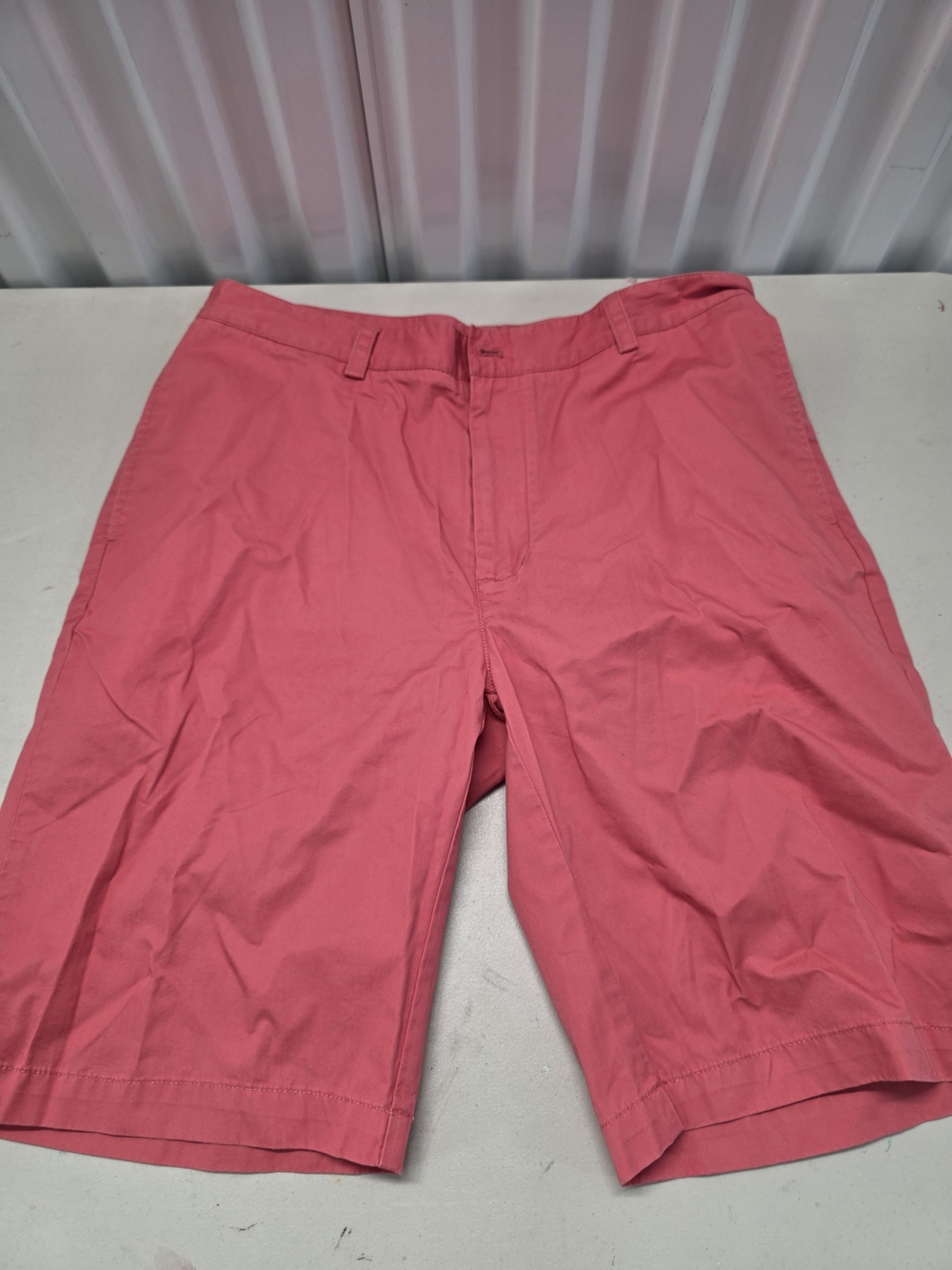 Vineyard Vines Cotton Twill Pink Chino Shorts Men's Size 35x10